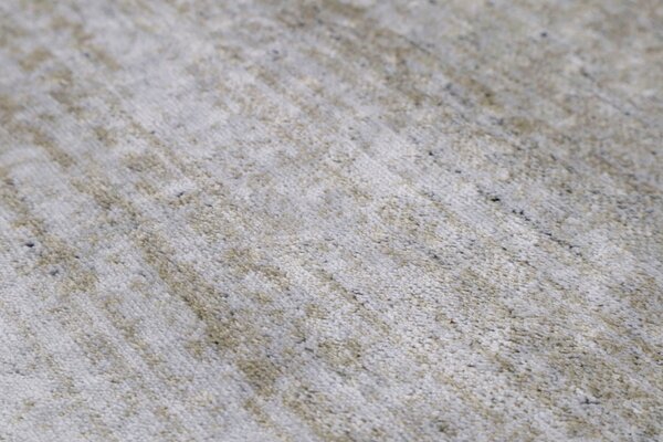 Devos Caby (DC Carpets), TRHÁK: Kusový koberec Isphahan 84585 Cream/Sand, 67x110, béžová, ložnice