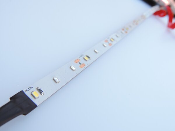Akvarijní pásek 12W s plným spektrem,12V, 450nm+650nm+6500K