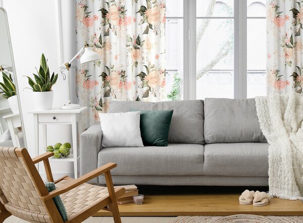 ZÁVĚS NA PÁSCE ROSE 135X270 CM VZOROVANÁ
