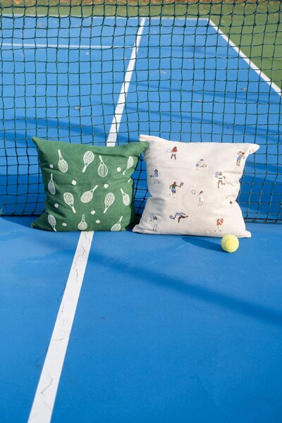 Vyšívaný povlak na polštář Tennis Embroidere 48 × 48 cm