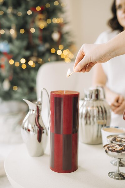 Svíčka Column Candle L Wine and Bordeaux Large Check 170 h