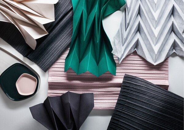 Hrnek X Issey Miyake iittala 0,19 l tmavě zelený *