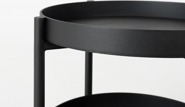 Nordic Design Černý kovový odkládací stolek Nollan 40 cm s policí