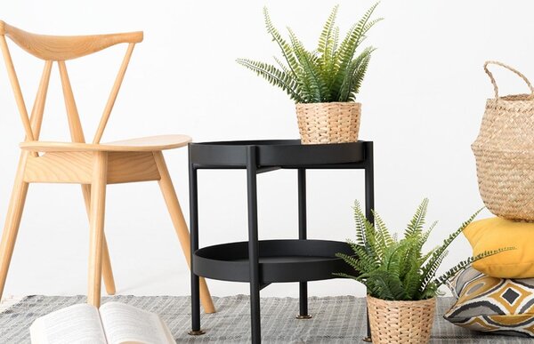 Nordic Design Černý kovový odkládací stolek Nollan 40 cm II. s policí