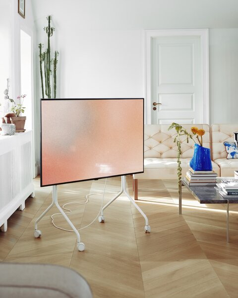 Designový stojan na televizi Moon Rollin' Pearl
