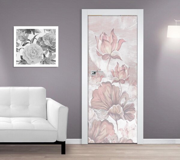 Samolepící fototapeta na dveře 95x210cm - Velké grafické květy na staré zdi, 104