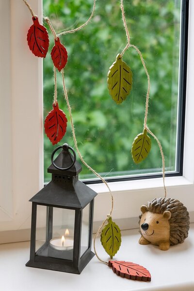 Závěsná dekorace zelené listy 38cm 2001407
