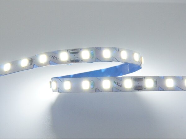 LED pásek OHEBNÝ 6mm 7,2W/m, 24V, IP20, 120LED/m, SMD2835, 6500K