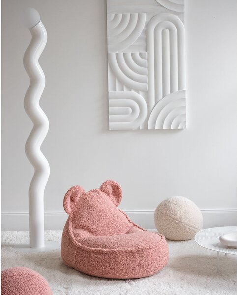 Růžový dětský sedací vak z textilie bouclé Bear – Wigiwama