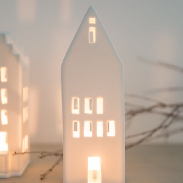 Porcelánový svícen Domek 22 cm