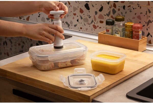Set 3 boxů na potraviny a vakuové pumpy Compactor Food Saver