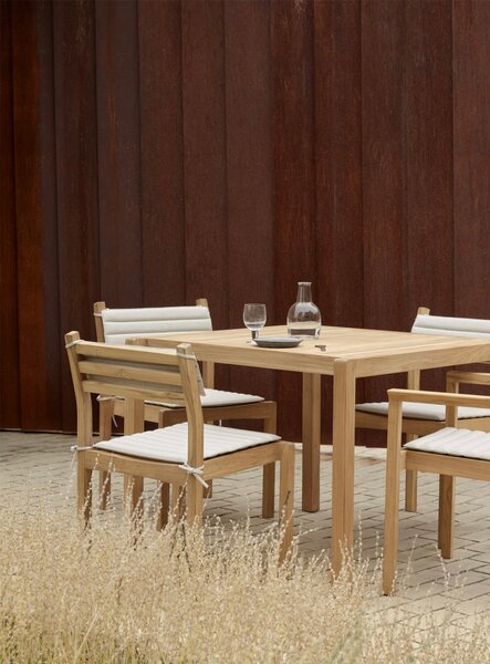 Carl Hansen designové zahradní židle AH501
