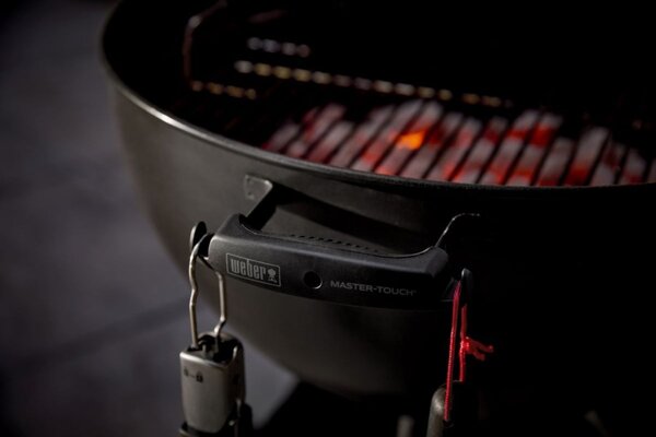 Weber Gril na dřevěné uhlí Master Touch C-5755, 57 cm - Stealth