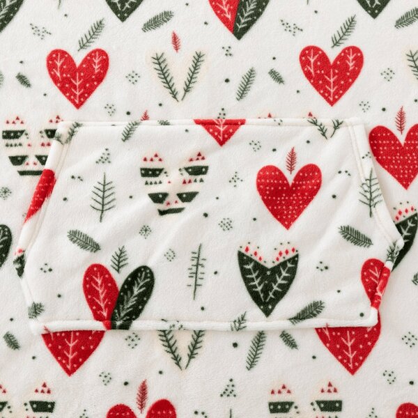 Beránková mikinová deka s rukávy a kapucí WINTER HEARTS, barevná