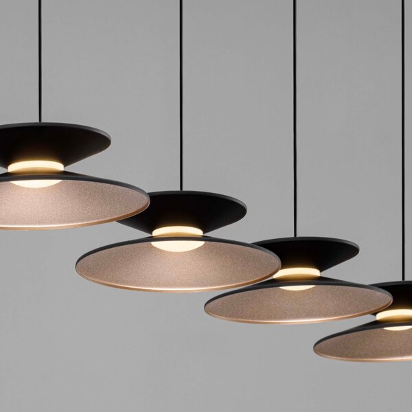 -25 % Dny MOMENTI– Černé kovové závěsné LED světlo Nova Luce Morfi 132 cm