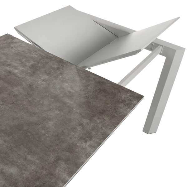 Šedý keramický rozkládací jídelní stůl Kave Home Axis III. 120/180 x 80 cm