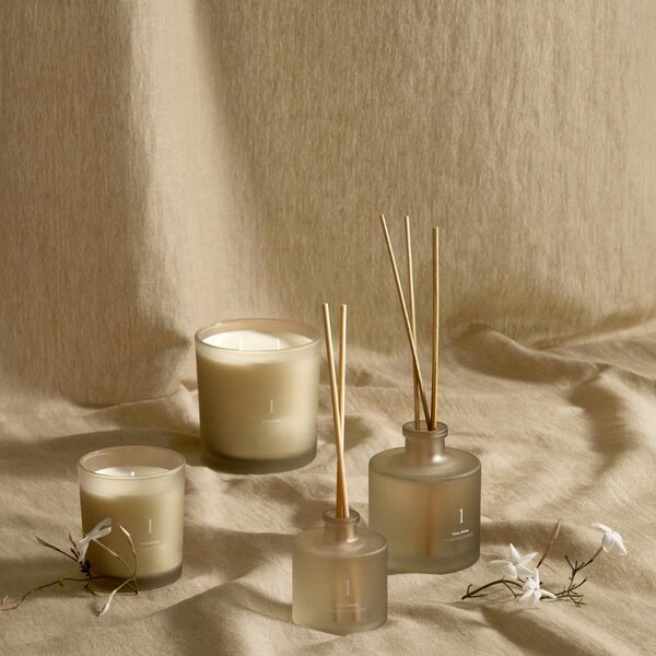 Vonná svíčka Kave Home 1/ Soft Jasmin 170 g