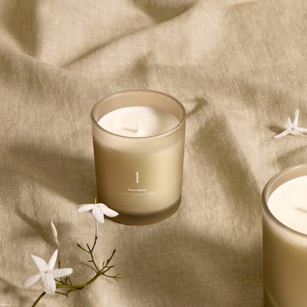 Vonná svíčka Kave Home 1/ Soft Jasmin 170 g