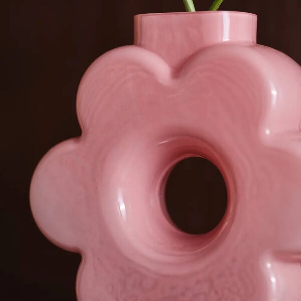 -25 % Dny MOMENTI– Jotex Růžová skleněná váza BLOMSTRA 22 cm