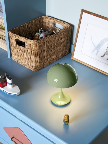 Přenosná lampa Panthella 160 V3 Opaque Moss Green