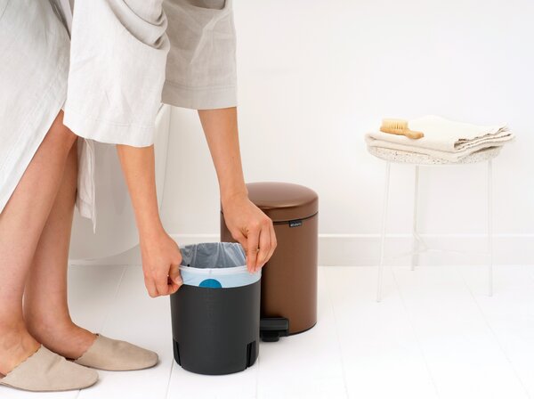 Brabantia NewIcon odpadkový koš 5 l hnědá 255229