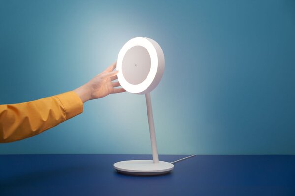 WiZ Portrait stolní lampa LED 10W 600lm 2700-6500K 38cm IP20, bílá
