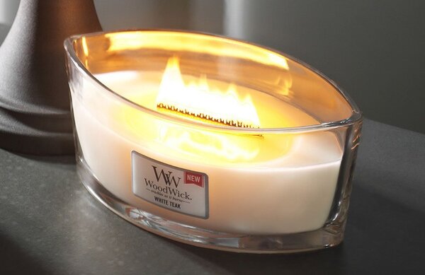 Vonná svíčka WoodWick loď, White Teak