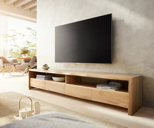 DELIFE TV stolek Live-Edge 230 cm dub přírodní 4 zásuvky masivní přírodní hrana