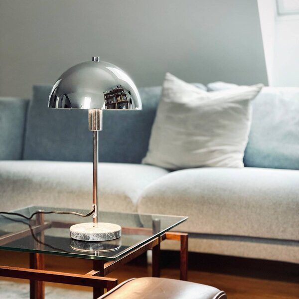 Dyberg Larsen stolní lampa Stockholm, výška 41 cm kov/mramor, Chrom / stříbro, Obývací pokoj / jídelna, Kámen, Design