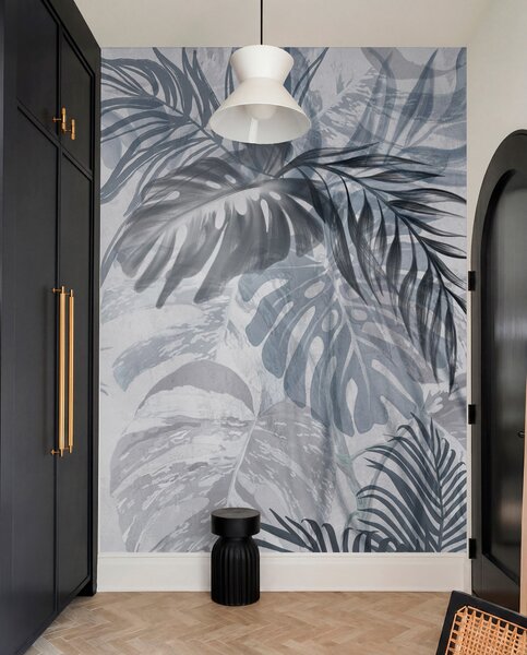 Fototapety Monstera a palmové listy v odstínech modré a šedé, botanické, tropické listí,, Fototapety les, Fototapety tropické, w09011v1 : uwalls.cz