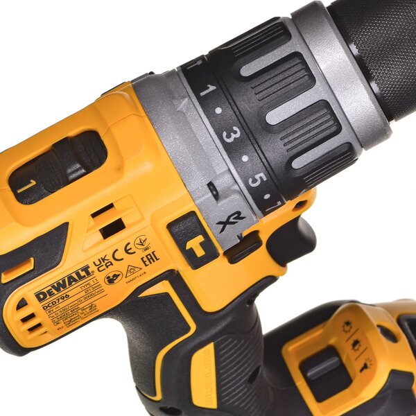 SADA NÁŘADÍ POWER TOOL COMBO DEWALT DCK368P3T-QW (DCH273+DCD796+DCF887)