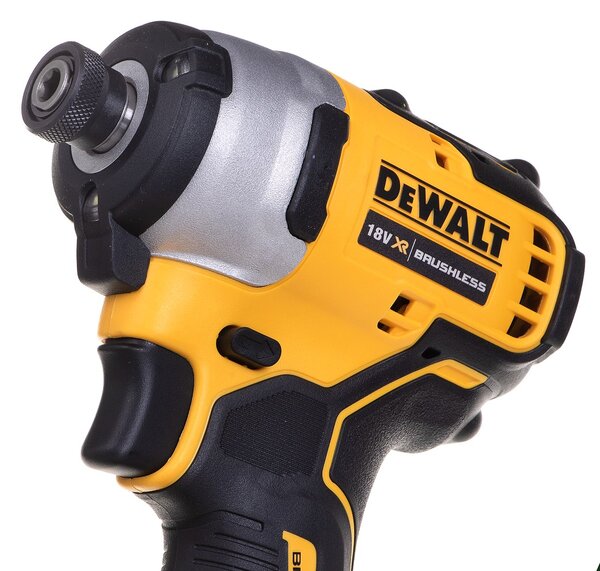 SADA NÁŘADÍ POWER TOOL COMBO DEWALT DCK2062M2T (DCD709+DCF809) 18V 2X4,0AH