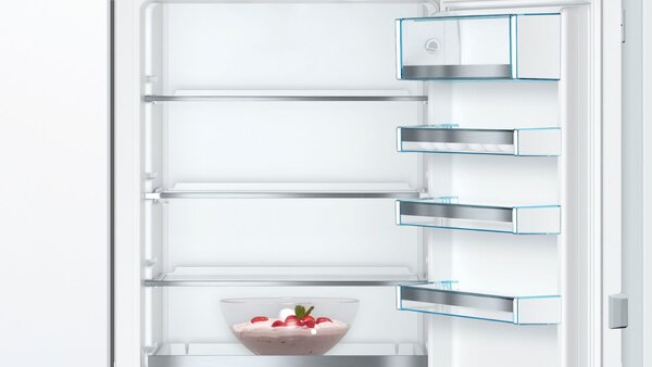 Bosch Serie 6 KIS87AFE0 lednice/mrazák Vestavěné 272 l E Bílá