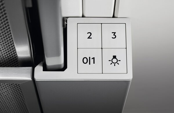 Electrolux LFP226S Vestavný teleskopický odsavač par stříbrný 330 m3/h