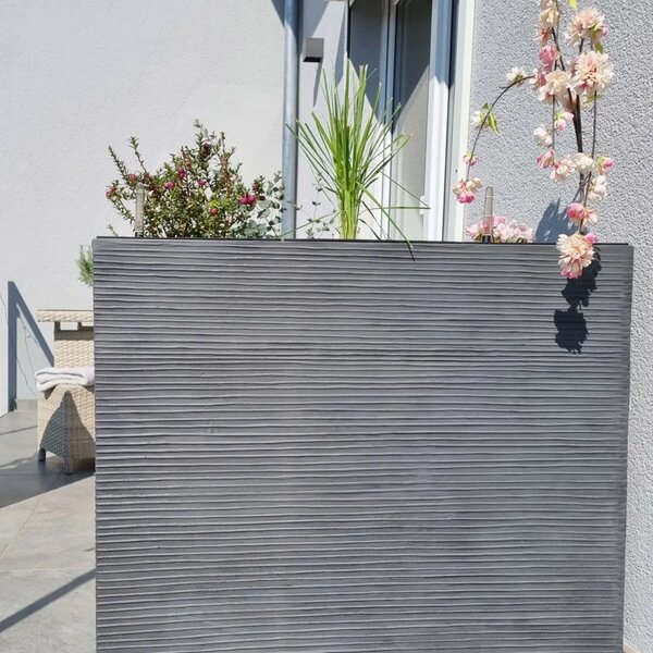 Vivanno květináč ELEMENTO 88, sklolaminát, šířka 88 cm, šedá řádky