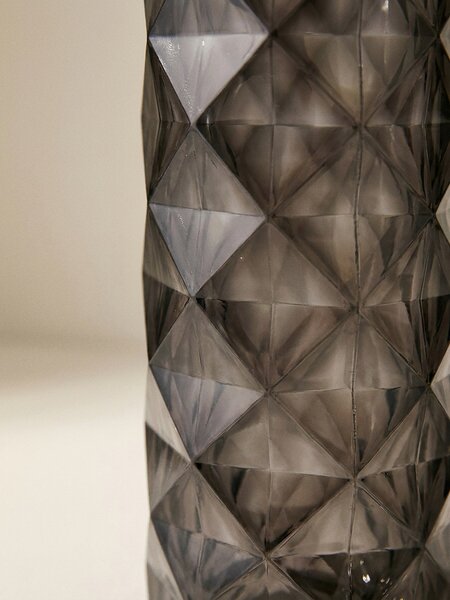 Sinsay - Dekorativní LED lampička s geometrickým reliéfem - černá