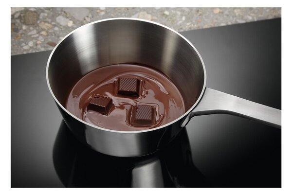 Electrolux LIT30230C Černá Vestavěné 29 cm Indukční varná deska se zónami 2 zóna/zón