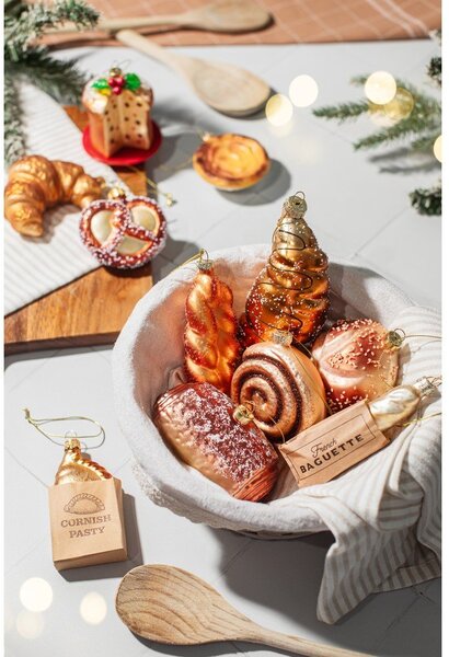 Skleněná vánoční ozdoba 3,5 cm Plait Bread – Sass & Belle