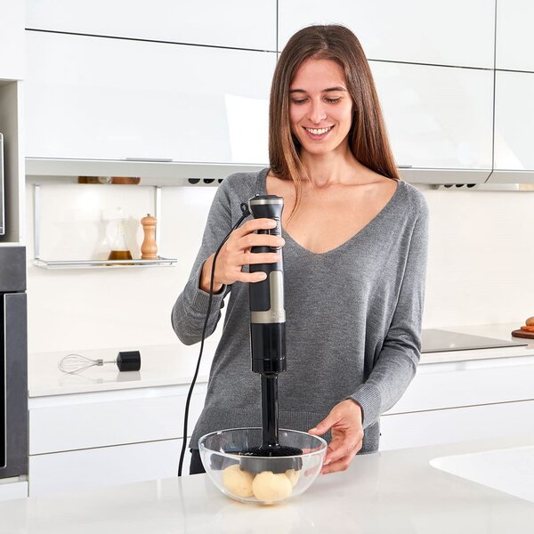 Ruční mixér Black+Decker BXHBA1500E 1500 W černý