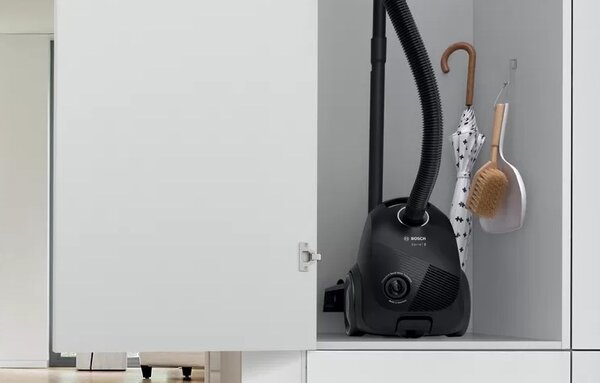 Bosch Serie 2 BGBS2LB1 vysavač 3,5 l Cylindrový Suchý 600 W Prachový sáček