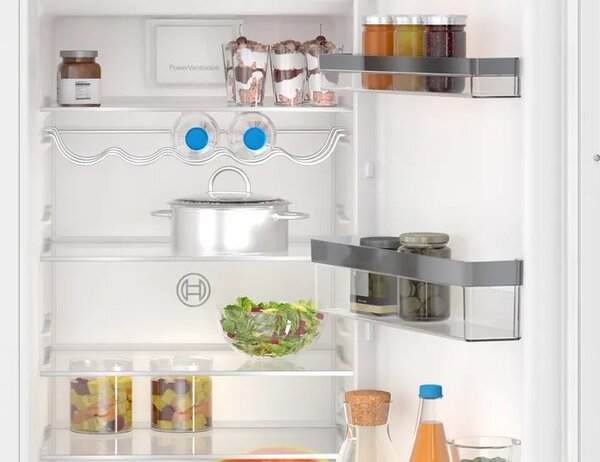 Bosch Serie 4 KIL82VFE0 lednice/mrazák Vestavěné 280 l E Bílá