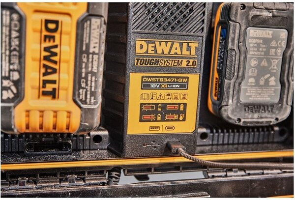 NABÍJEČKA TOUGHSYSTEM DWST83471 2X4A DEWALT