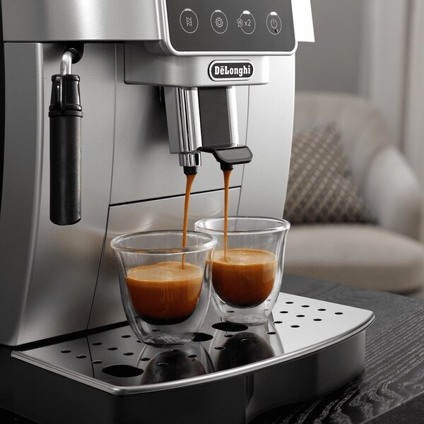 Espresso kávovar DeLonghi ECAM 220.30.SB