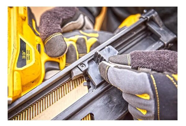 Hřebíkovačka 18V DCN930N-XJ DEWALT
