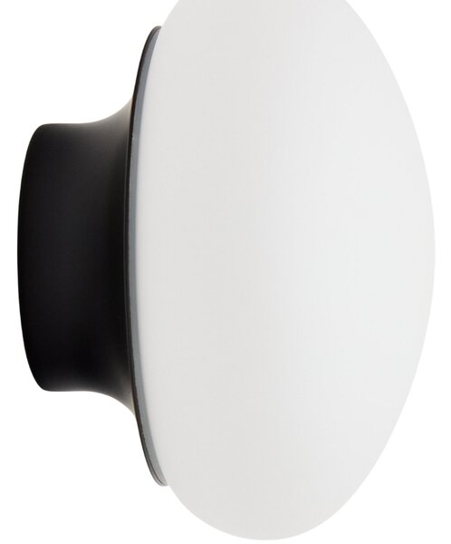 Kave Home Skleněné nástěnné světlo s černou základnou Bamila Ø 15 cm