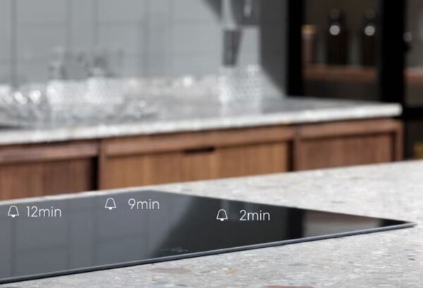 Electrolux Serie 700 EIS62453IZ Černá Vestavěné 60 cm Indukční varná deska se zónami 4 zóna/zón