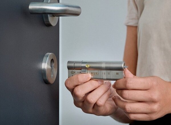 NU1 NUKI Smart Lock ULTRA Chytrý dveřní zámek