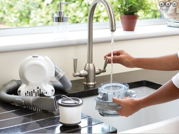 Black+Decker Black & Decker PD1820LF ruční vysavač Černá, Chrom Bezsáčkové