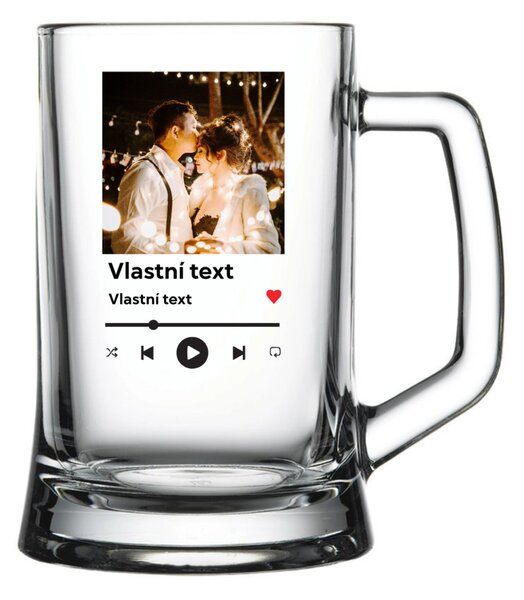 Personalizovaná pivní sklenice s motivem přehrávače