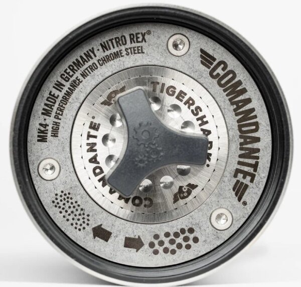 Comandante C40 MK4 Lab Series Tigershark Stone Washed Ruční mlýnek na kávu